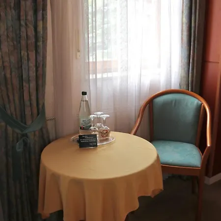 Gaestehaus Wild Nuernberg-west Mini-hôtel Oberasbach