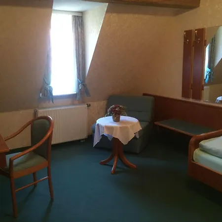 Gaestehaus Wild Nuernberg-west Mini-hôtel Oberasbach