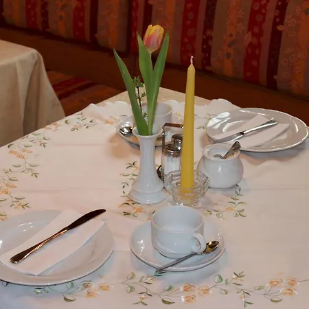 Gaestehaus Wild Nuernberg-west Mini-hôtel 2*